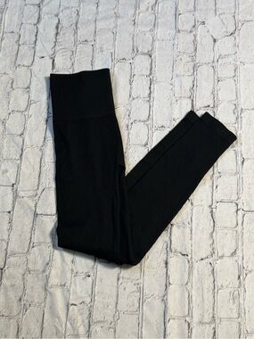 Black leggings